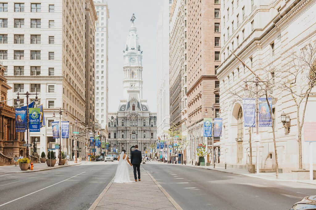 bride and groom in downtown philadelphia