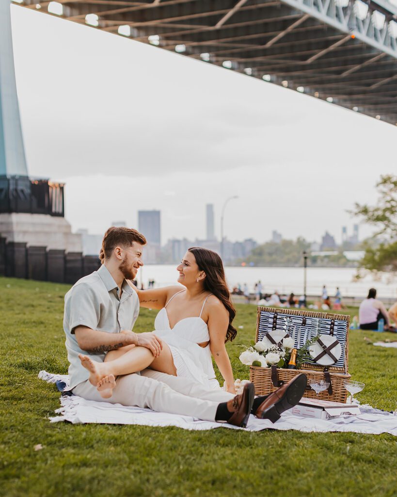 New York City engagement photos in Astoria Park